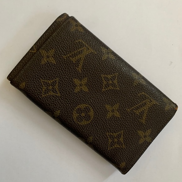 Vintage Louis Vuitton Monogram Wallet - Picture 2 of 11